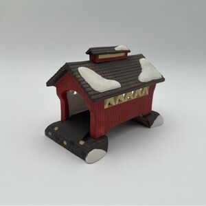 Vintage Dept 56 Heritage Village Series Maple Creek Red Covered Bridge 80s
